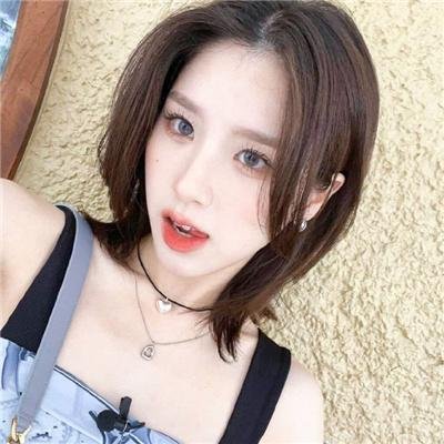 超级明星金·卡戴珊